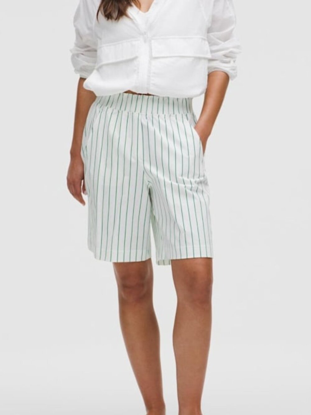 Lululemon Stretch Woven Ruffle-Waist High-Rise Short 9" (M)